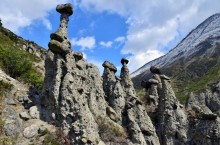 Почему на Алтае растут каменные грибы