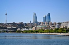Почему Алла Пугачева, Яна Чурикова, Ани Лорак и другие звезды так полюбили отдых в солнечном Баку