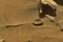 Человеческое лицо, слиток золота и обеденная ложка: что люди видят на снимках Марса