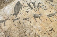 Наскальные рисунки, которые рисовали 5 тысяч лет назад. Находка на севере страны