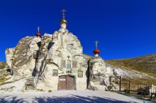 Чем интересен подземный православный храм в Костомарово
