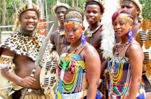 Племя Зулусы. Невеста стоит 100 килограммов кукурузы и 11 коров