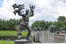 Незабываемый парк Фрогнер в Норвегии, погружающий в философские раздумья
