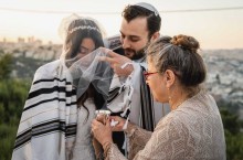 Почему граждане Израиля чтобы пожениться, едут в Грузию