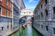 Мост Вздохов в Венеции, который скрепляет союз влюбленных навечно