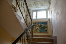Арт-подъезд в Ростове-на-Дону: как художник превратил дом в шедевр, а соседи подали на него в суд