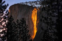 Водопад «Лошадиный хвост» — изумительная оптическая иллюзия, когда вода кажется огнем