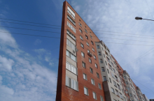 Жилые дома в России, создающие иллюзию одной стены