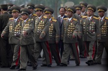 Откуда у генералов Северной Кореи множество наград, если страна не воевала больше 60 лет