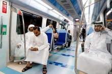За что в метро Дубая можно получить штраф