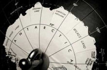 Как определяют время в Антарктиде, если она расположена во всех часовых поясах сразу