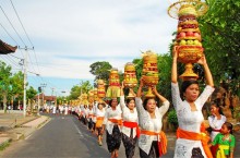 Праздники с размахом: как на Бали отмечают Галунган, длящийся целых 10 дней