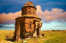 «Город 1000 церквей»: древний город Ани в Турции