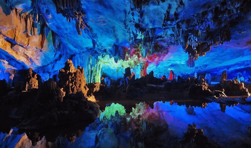 самые завораживающие пещеры