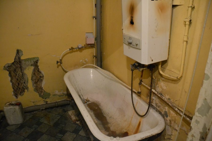 Советская ванна в старой коммуналке