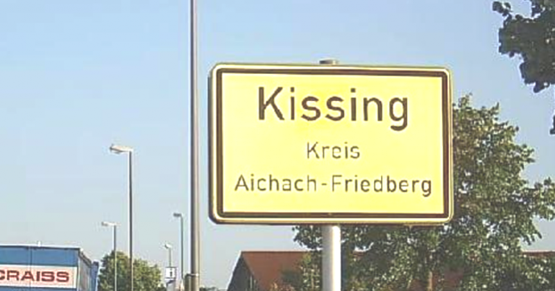 Kissing деревня в Баварии