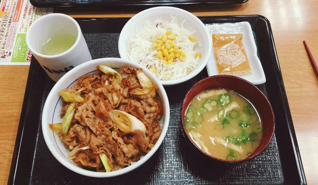 Японский обед в школе