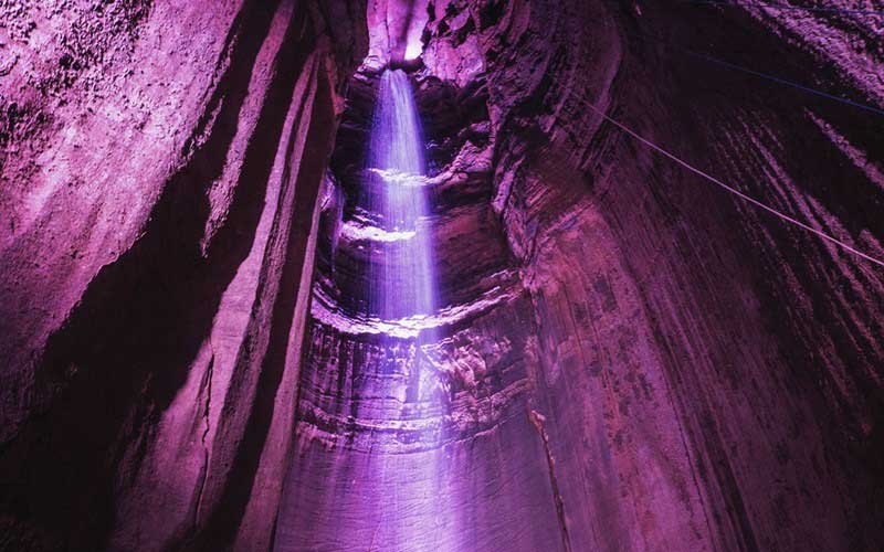 Водопад Руби под землей