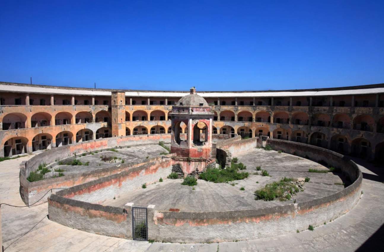 Бывшая итальянская тюрьма
