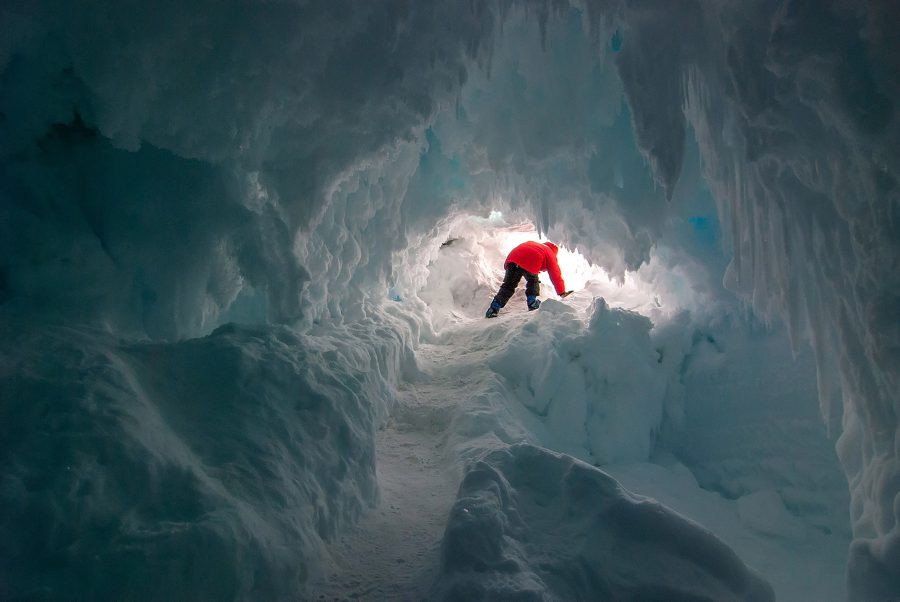 В пещерах Антарктиды