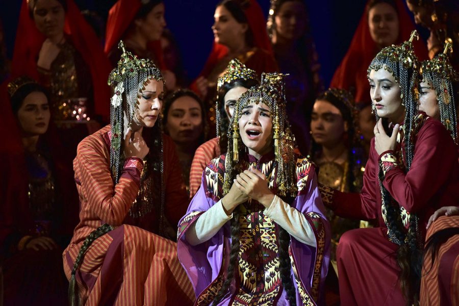 Туркменистан опера