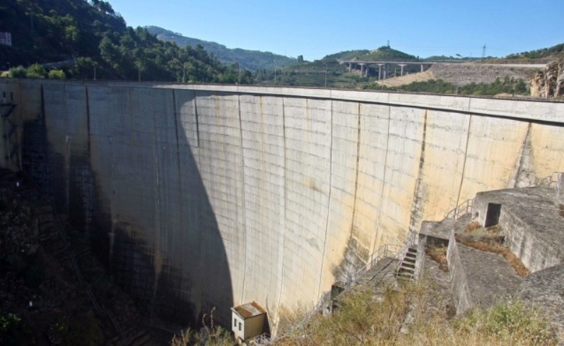 Гидроэлектростанция в Португалии