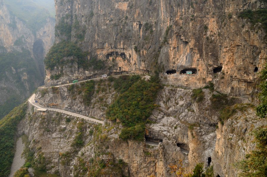 Горный туннель Гуолян Китай